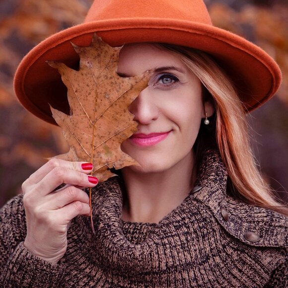 14K Gold Hoop Handpicked A+ Quality 7.5-8mm White Pearl Dangle Drop Earrings - Picture 3 of 6